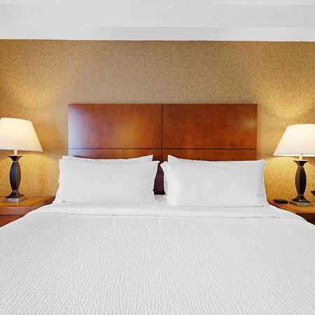 Sandman Hotel & Suites London Downtown المظهر الخارجي الصورة