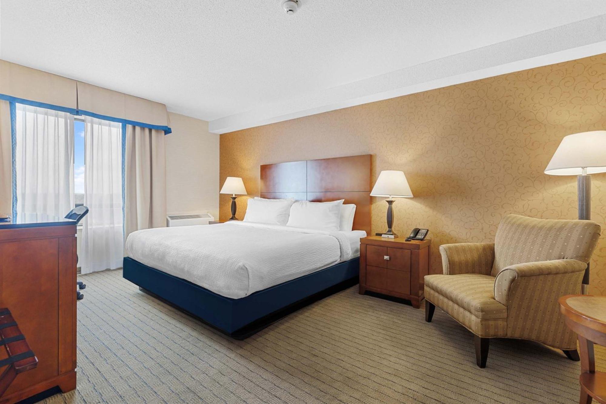 Sandman Hotel & Suites London Downtown المظهر الخارجي الصورة