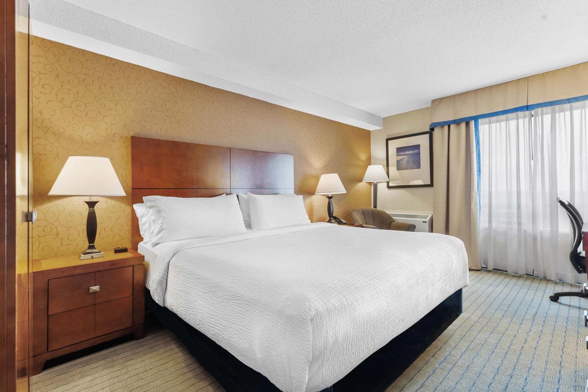 Sandman Hotel & Suites London Downtown المظهر الخارجي الصورة