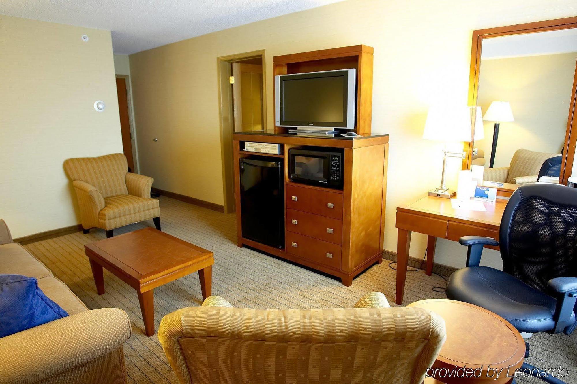 Sandman Hotel & Suites London Downtown المظهر الخارجي الصورة